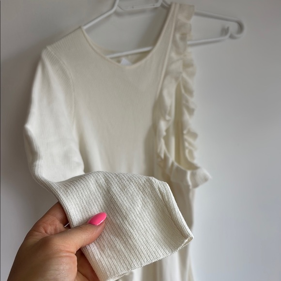 Elegant Cream Ruffle Dress Small - Picture 3 of 7